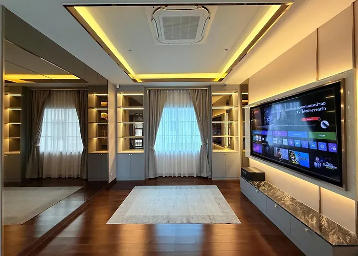 Luxury House Near Suvarnabhumi Airport