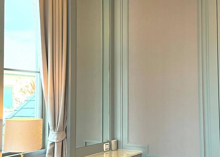 Luxury House Near Suvarnabhumi Airport