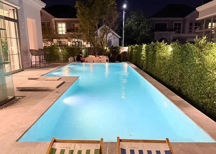 Luxury House Near Suvarnabhumi Airport Holiday home Bangkok